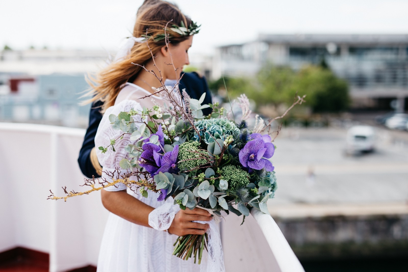 Bouquet da sposa. Quello a cascata è la vera scoperta per il 2018